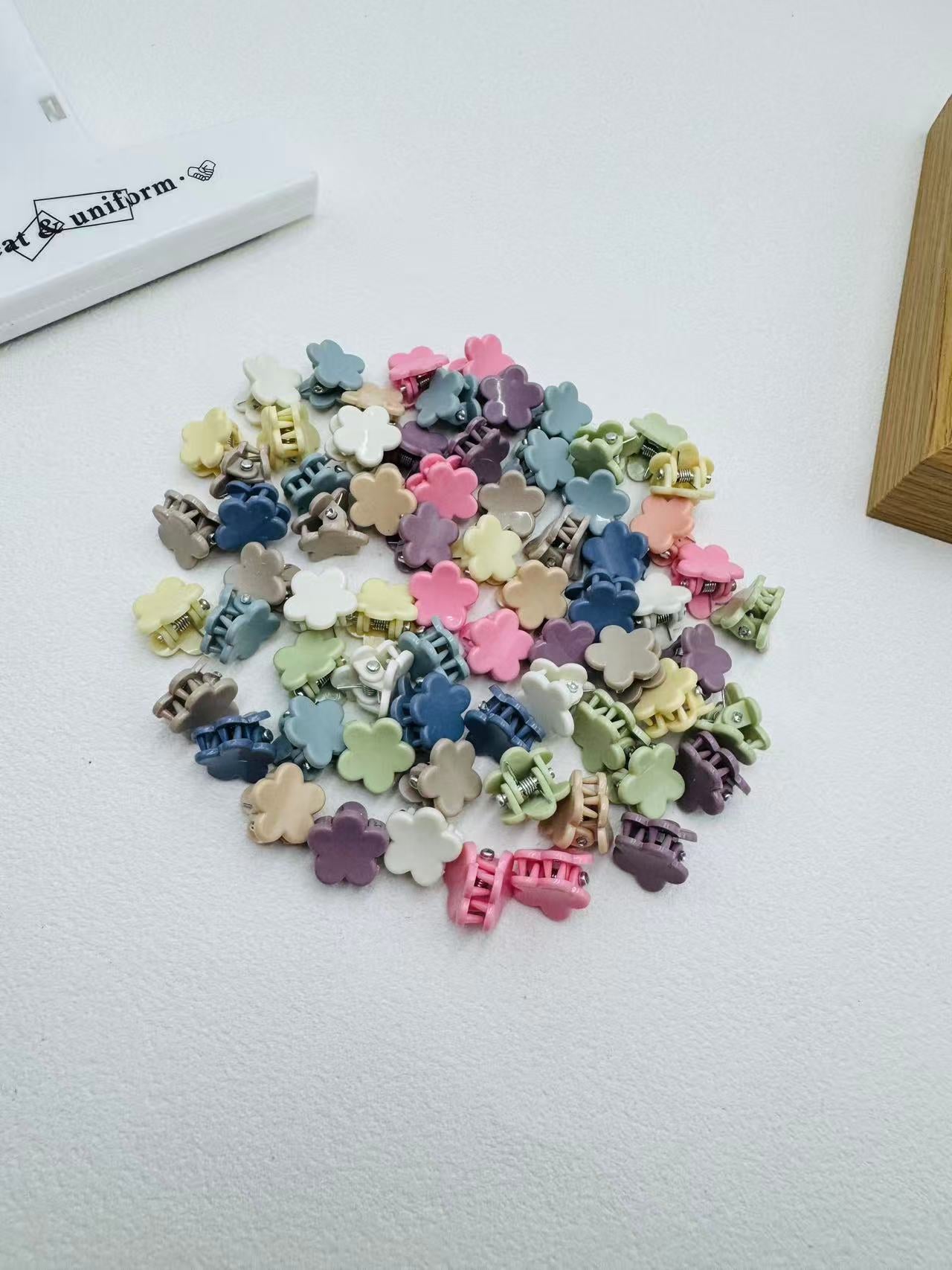 Colorful Kids Hairpin Clip Head Accessory Flyaway Hair Hair Clip Girl Bangs Braiding Mini Hair Clip Hair Accessory