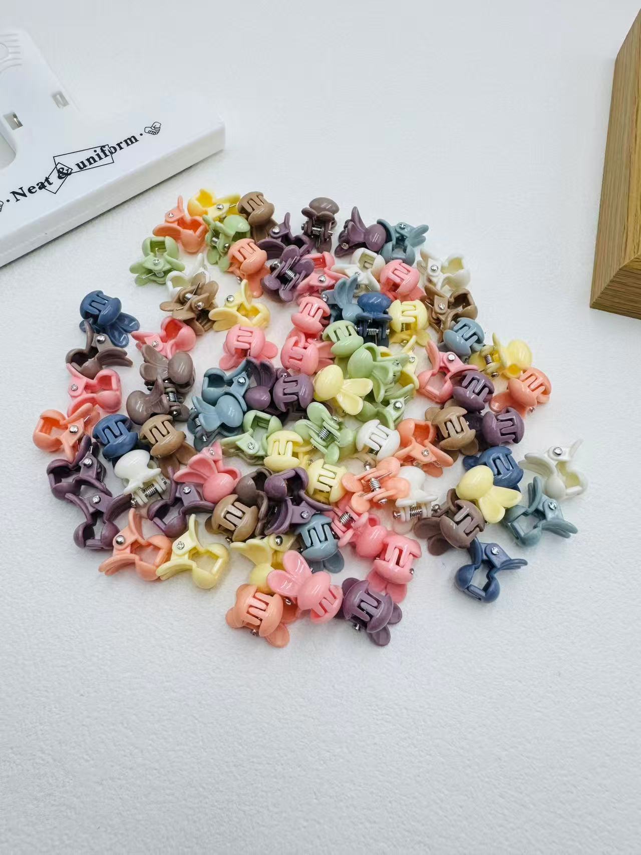 Colorful Kids Hairpin Clip Head Accessory Flyaway Hair Hair Clip Girl Bangs Braiding Mini Hair Clip Hair Accessory